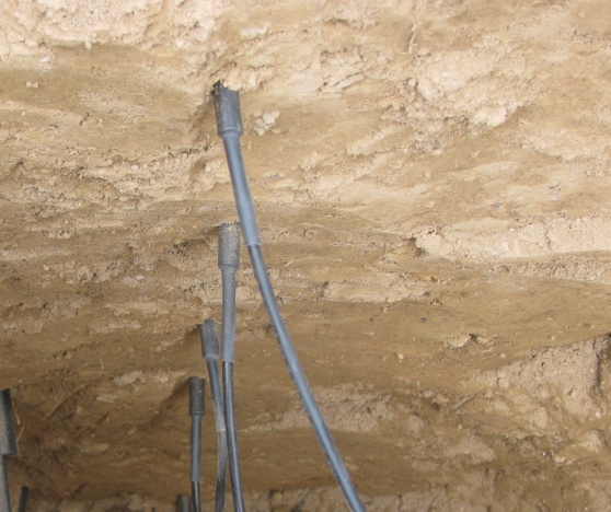 基于GSM網(wǎng)絡(luò)農(nóng)田墑情監(jiān)測系統(tǒng) 基于GSM網(wǎng)絡(luò)農(nóng)田墑情監(jiān)測系統(tǒng)